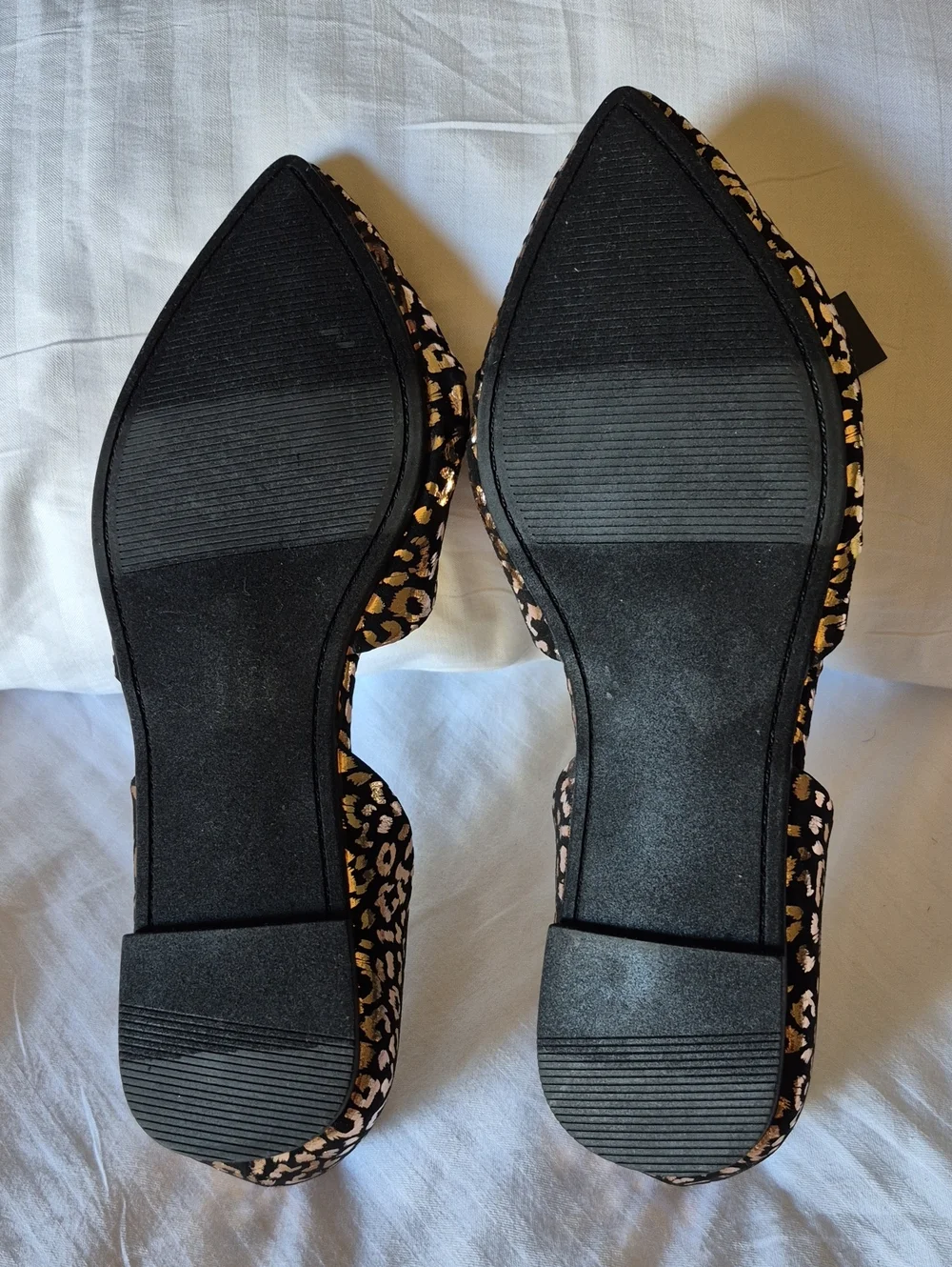 Torrid 9WW Leopard-Print Pointed Flats in Black, Gold & Tan - New